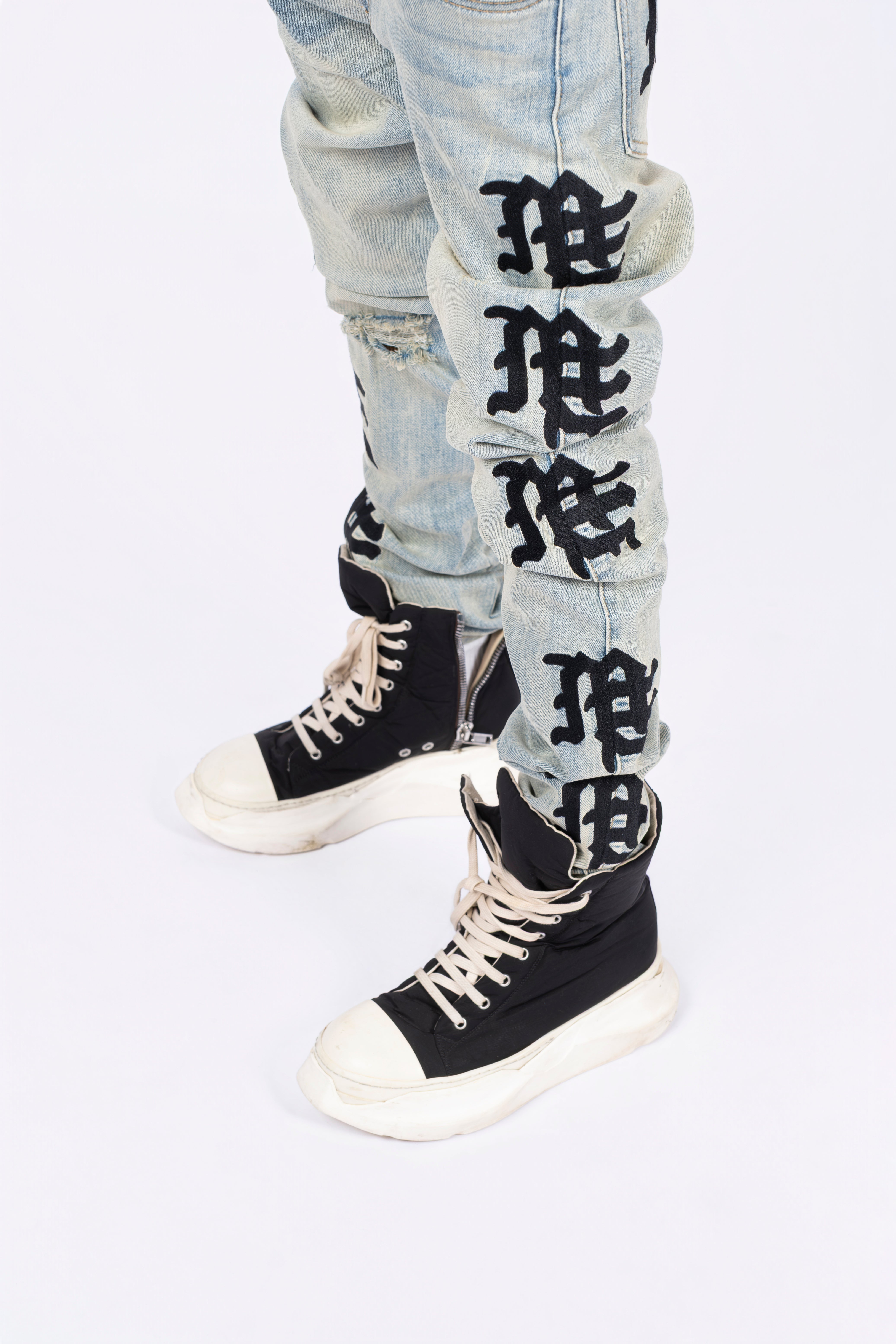 Mixed Emotions　‘Desert’ Monogram Denim